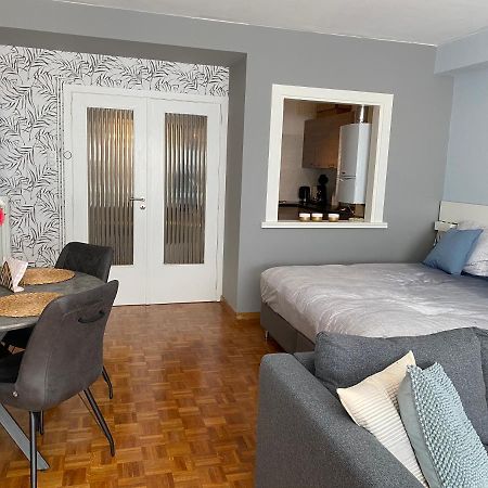 דירות Studio Direct Aan Het Hoofdstrand Van Oostende - Naast Casino מראה חיצוני תמונה