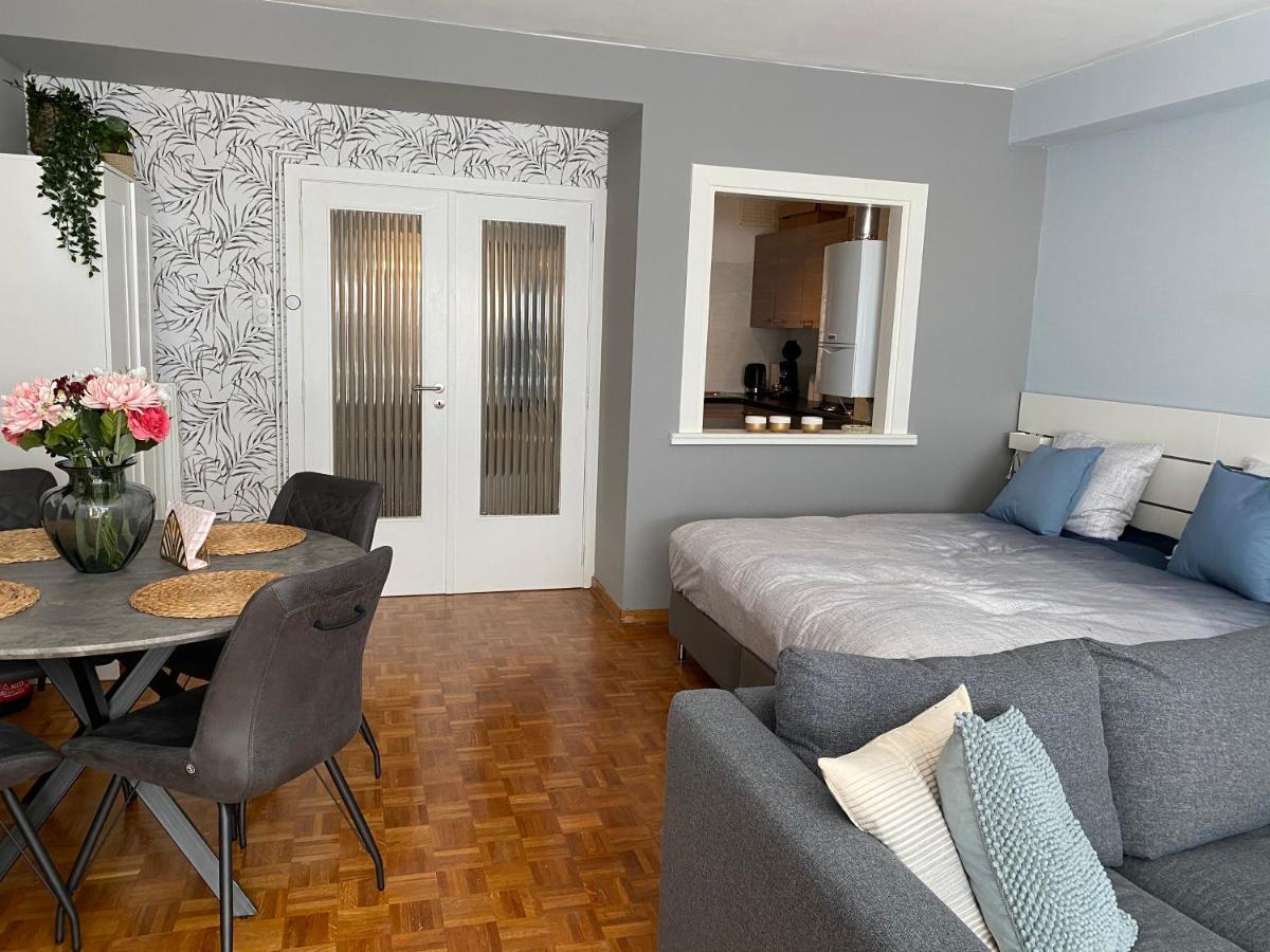 דירות Studio Direct Aan Het Hoofdstrand Van Oostende - Naast Casino מראה חיצוני תמונה